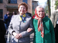 Тарасова Людмила Константиновна с мамой.